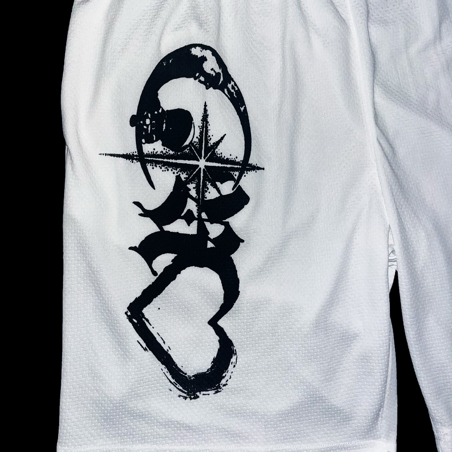 WHITE BASKETBALL SHORTS